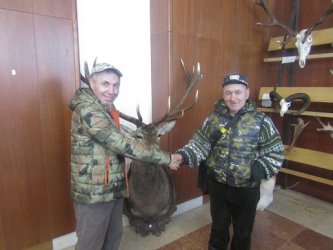 Poľovnícka výstava vo Veľkom Krtíši ožila návštevou prijímateľov sociálnych služieb DSS Čeláre-Kírť