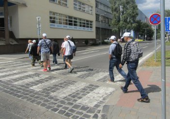 Keď si obujeme túlavé topánky