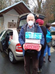 Krabica plná lásky