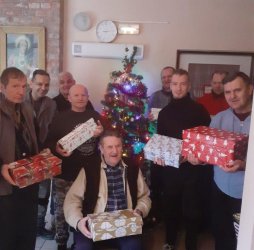 KRABIČKY PLNÉ LÁSKY