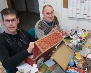 KRABIČKY PLNÉ LÁSKY