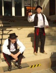 Staviame my mája...