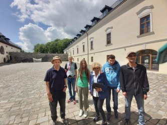 Potulky v ríši rozprávok – návšteva Vígľašského hradu a Haličského zámku