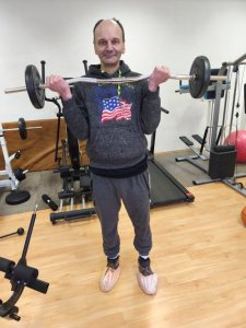 Stretnutie v telocvični – regulujeme vianočné kilá