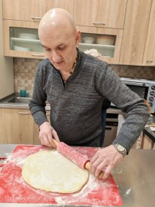 Spoločné pečenie škoricových slimákov v UD Platan