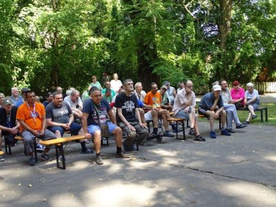 Radosť z divadelného predstavenia „Stará dievka a čert“