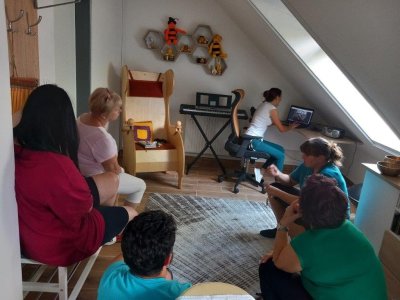 „Spoločne rastieme a posúvame sa“ – interné metodické stretnutia inštruktorov sociálnej rehabilitácie