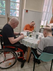 Oslava narodenín a menín v ubytovacom dome Platan zavoňala domácimi štrúdľami