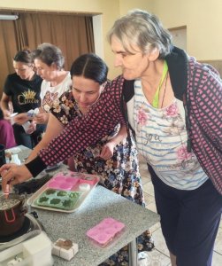 Deň výroby mydla  a vonných sviečok