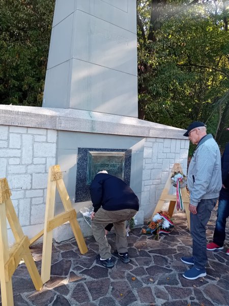 Jesenné potulky Dolnou Strehovou: Po stopách Imreho Madácha