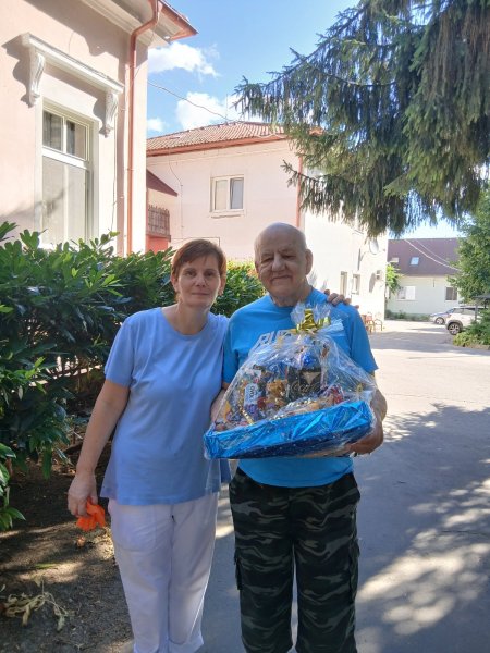 Pol storočia obklopený láskou:  Príbeh nášho Števka, pre ktorého sme skutočným domovom