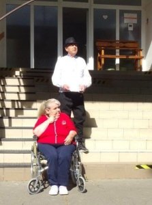 Máj, máj zelený, pod oblôčkom sadený...