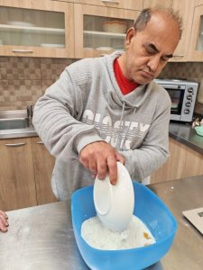 Spoločné pečenie škoricových slimákov v UD Platan