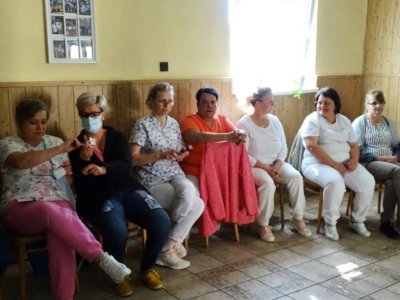 Vzdelávacia aktivita na tému „Asertívna komunikácia a deeskalačné techniky pracovníkov v sociálnych službách“